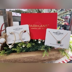PARKLANE SPARKLE BOX SET NECKLACE AND EARRINGS